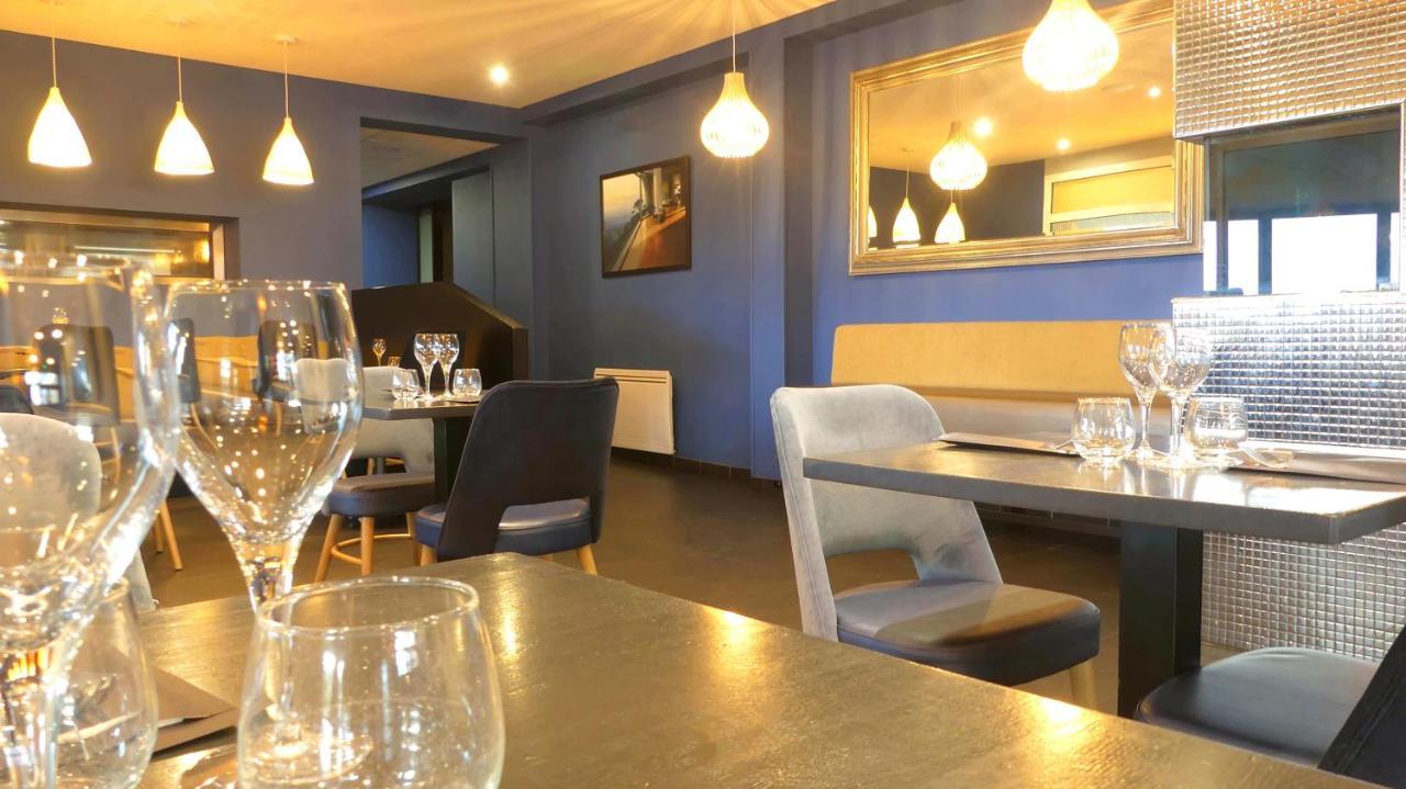 Logis Saint Guirec Et De La 2*