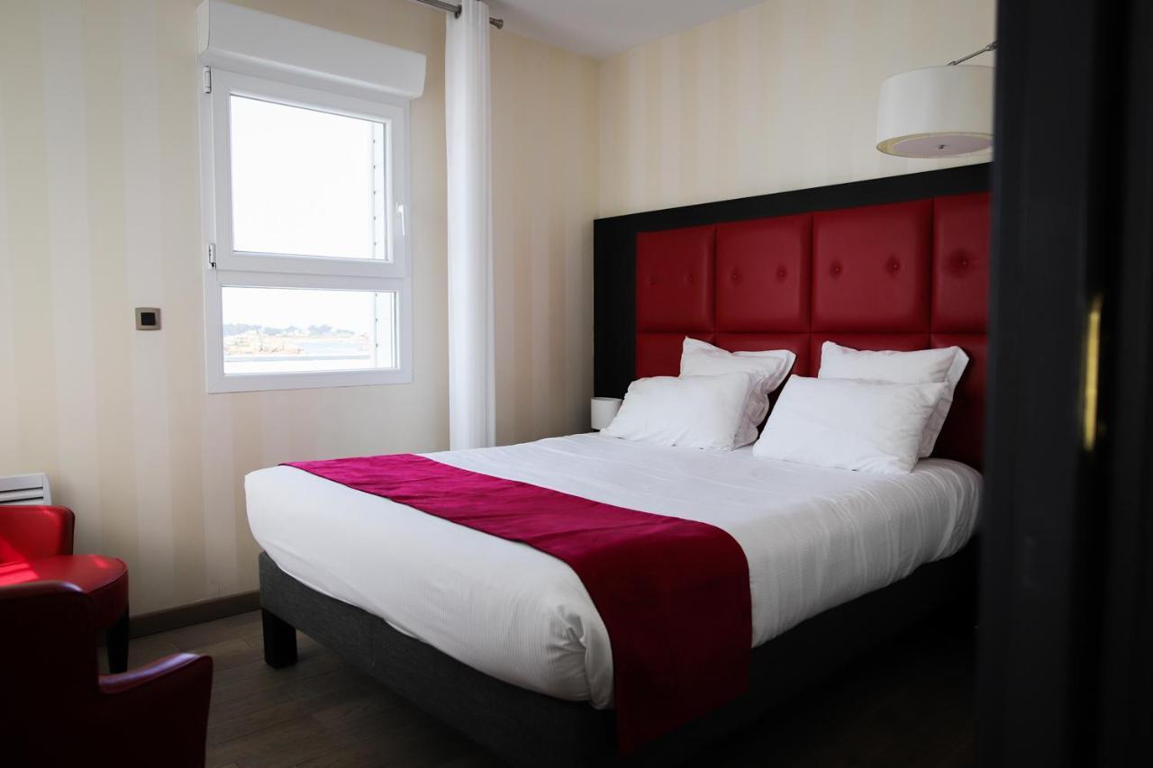 Hotel Logis Saint Guirec Et De La